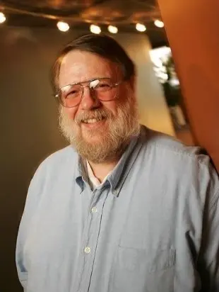 Ray Tomlinson created a program that defeated the Creeper Virus